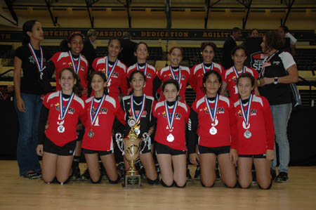 12 Club National Champion - Queens Kuilan